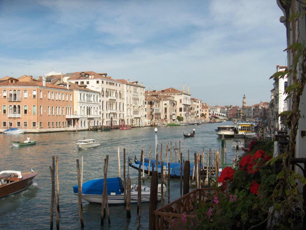 Honeymoon Suite On Grand Canal Venesia Bagian luar foto